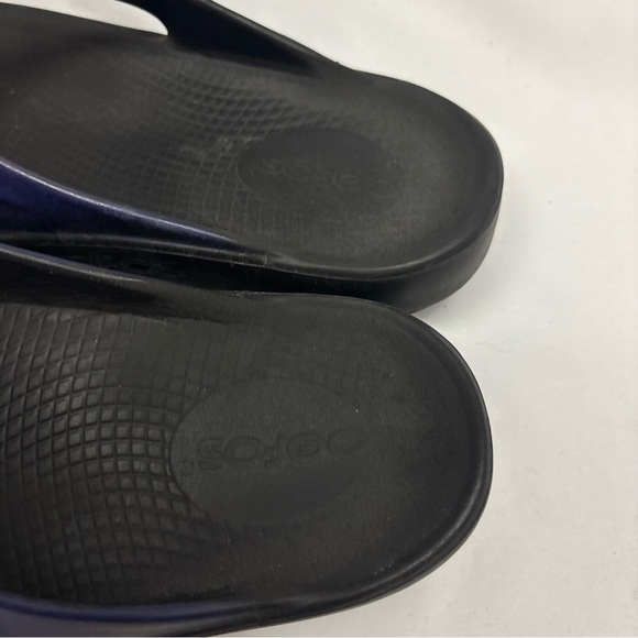OOFOS OOLALA Luxe Women’s Size 8 Thong Recovery Sandals Flamingo Pink Blue - Picture 5 of 12